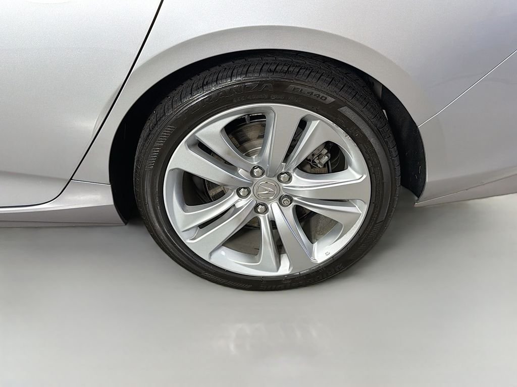 Used 2022 Lunar Silver Metallic Acura w/Technology Package image 32