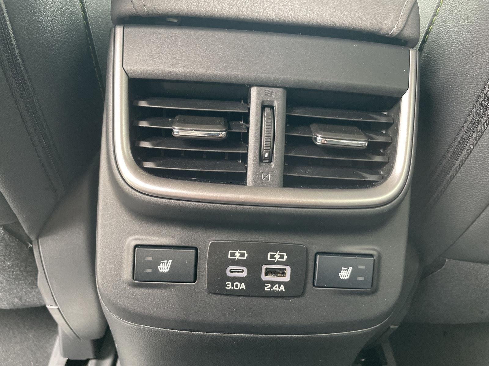 Used 2025 Ice Silver Metallic Subaru Onyx Edition XT image 24