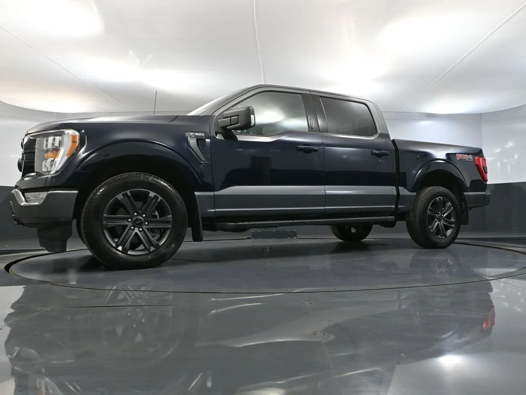 Used 2023 Blue Ford XLT image 57