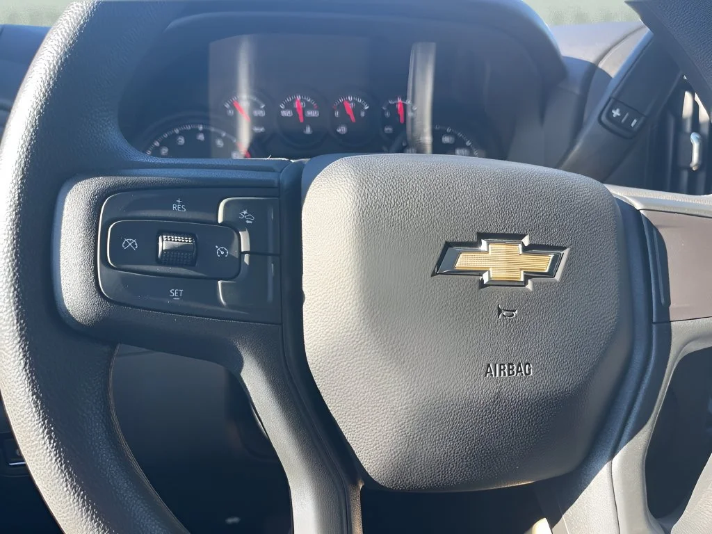 Used 2025 Summit White Chevrolet Custom image 16