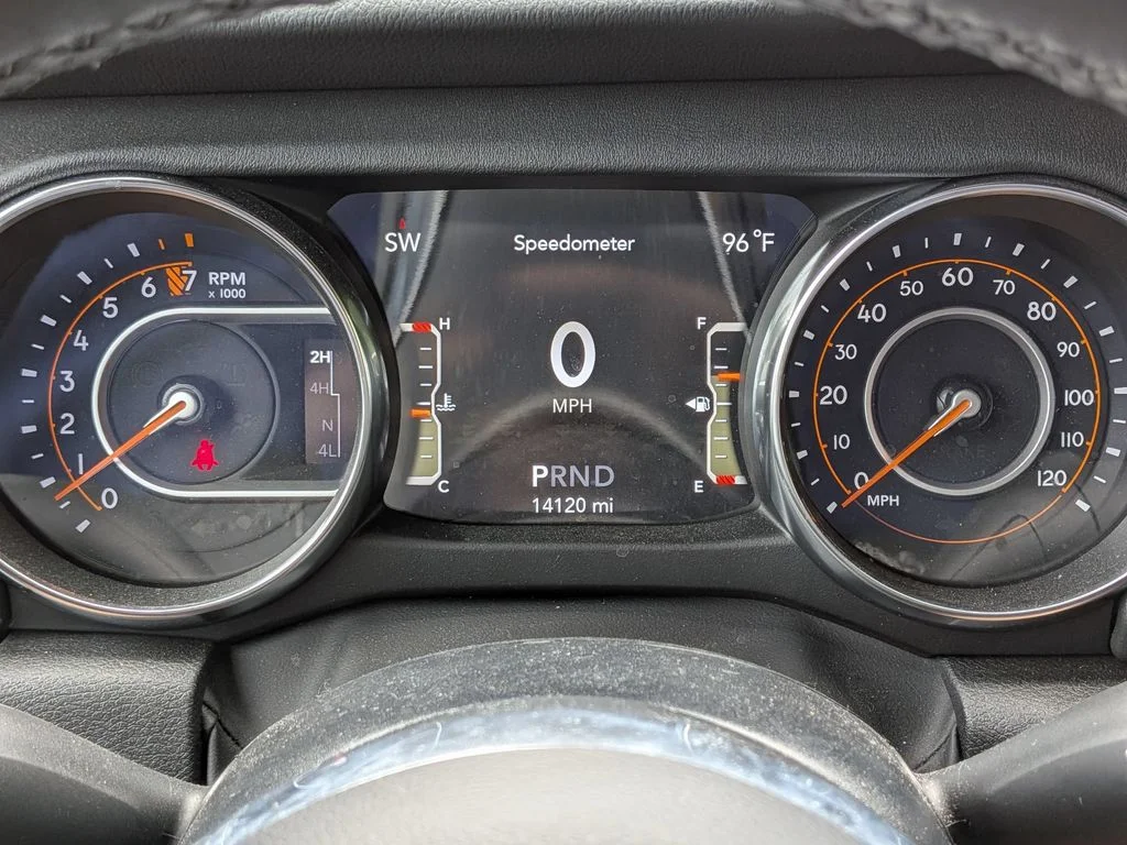 Used 2022 Black Jeep Unlimited Sahara image 16