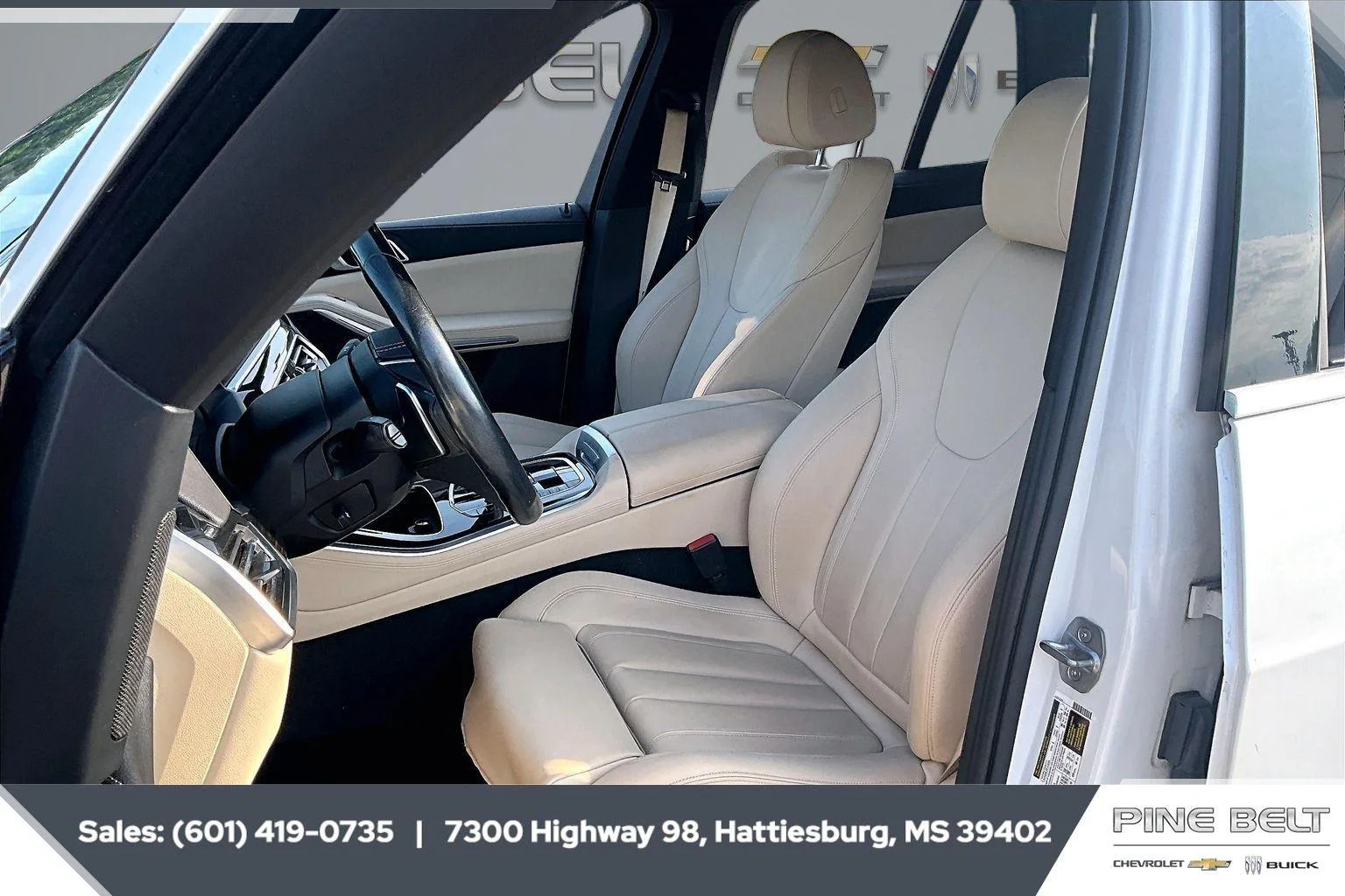Used 2019 Mineral White Metallic BMW xDrive40i image 18