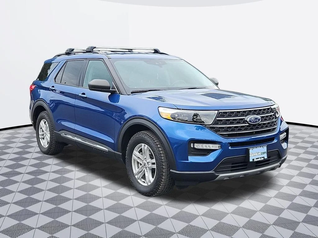 Used 2021 Blue Metallic Ford XLT image 8