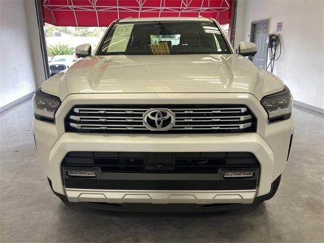 Certified Used 2025 WIND CHILL PEARL Toyota  image 12