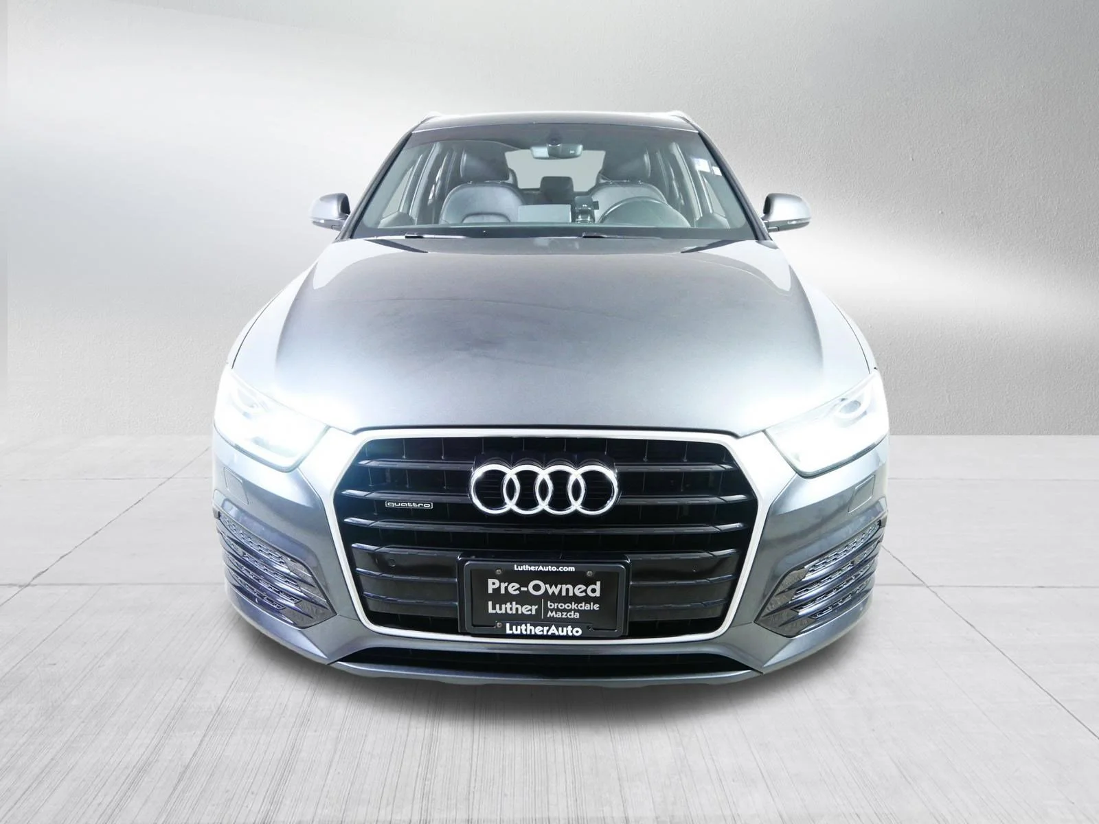 Used 2018 Audi Q3 Premium with VIN WA1ECCFS5JR006861 for sale in Brooklyn Center, Minnesota