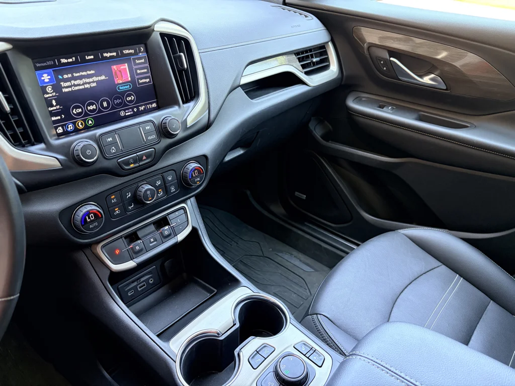 Used 2023 Volcanic Red Tintcoat GMC Denali image 16