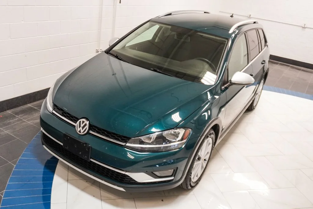 Used 2019  Volkswagen TSI S image 47