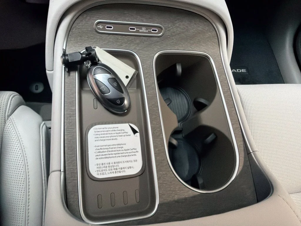 New 2027 Creamy White Pearl Hyundai SEL image 31