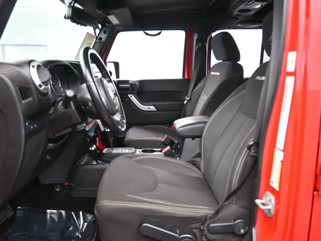 2014 Jeep Wrangler Unlimited Rubicon - Photo 12