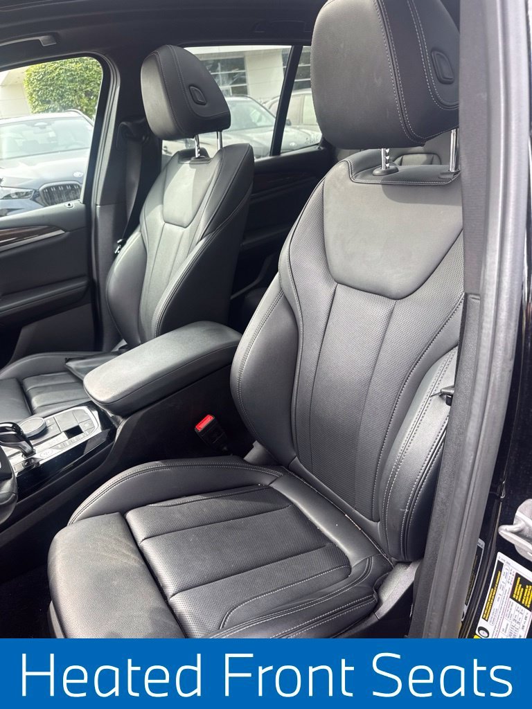 Used 2024 Black BMW xDrive30i image 7