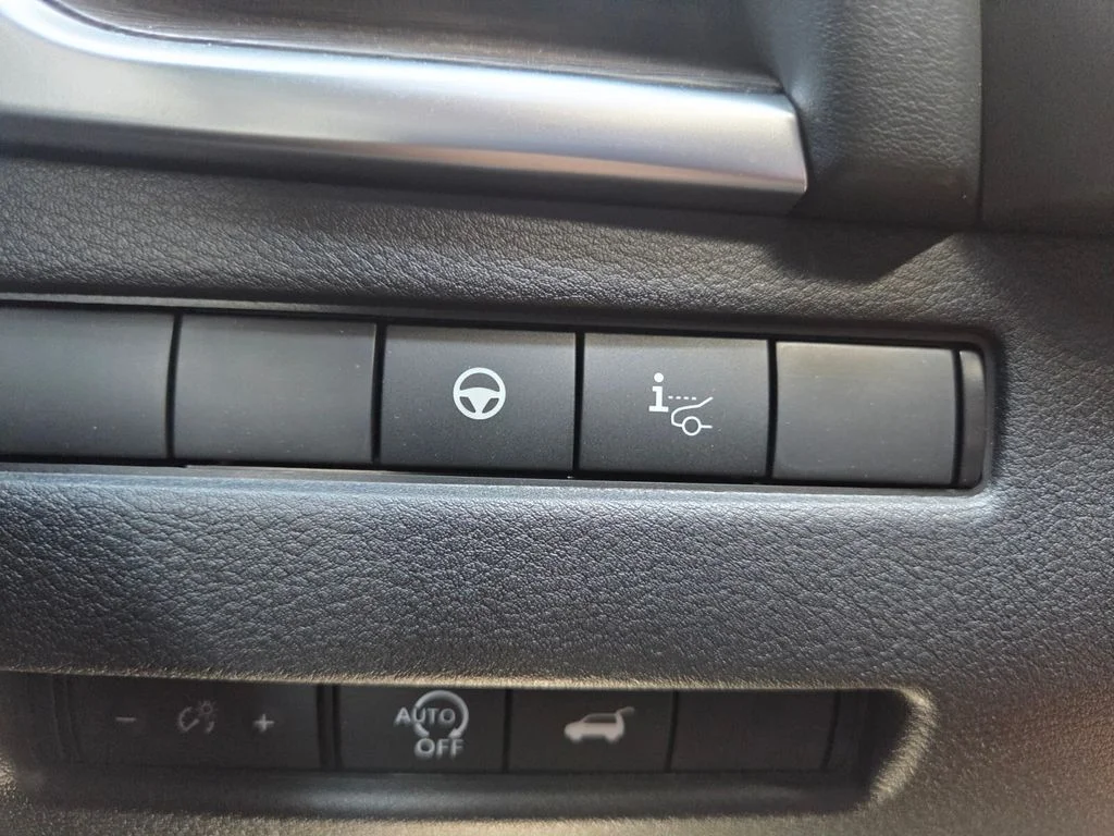 Certified Used 2026 White Nissan Platinum image 12