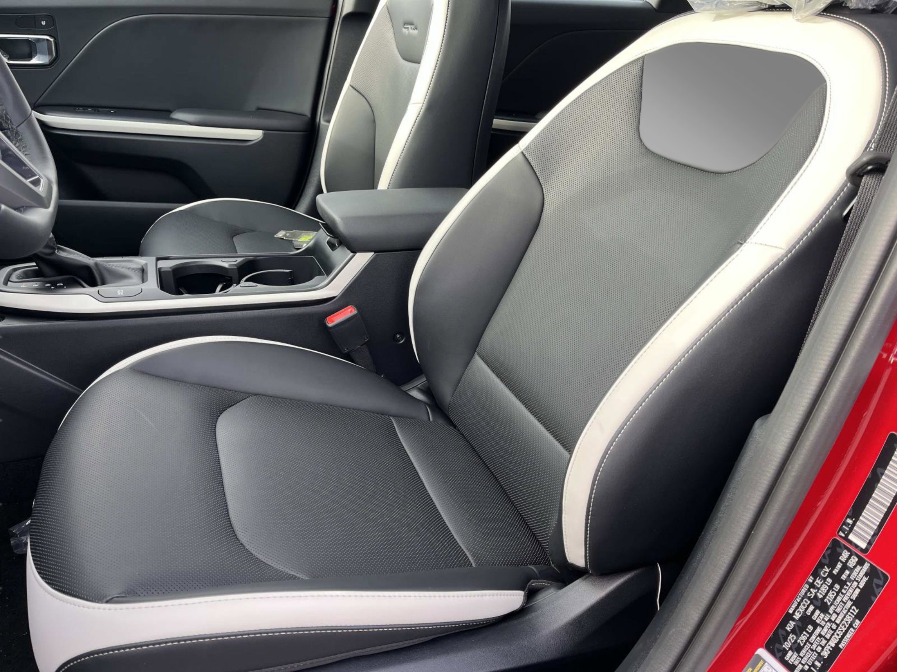 New 2025 Currant Red Kia GT-Line Turbo image 20
