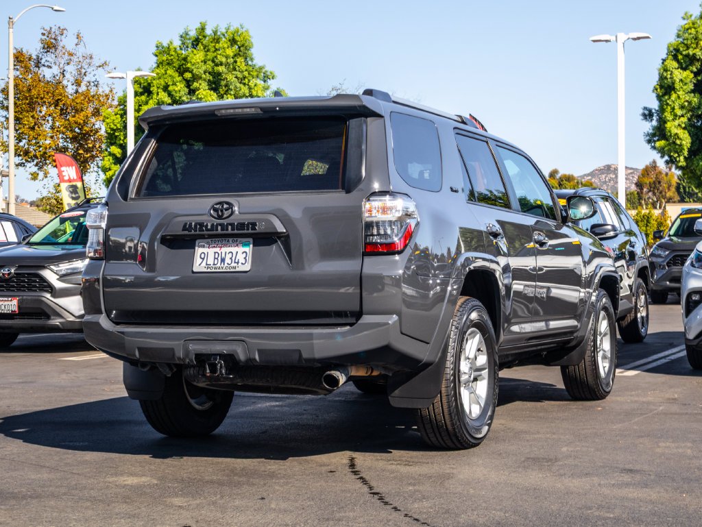 Certified Used 2024  Toyota SR5 image 11