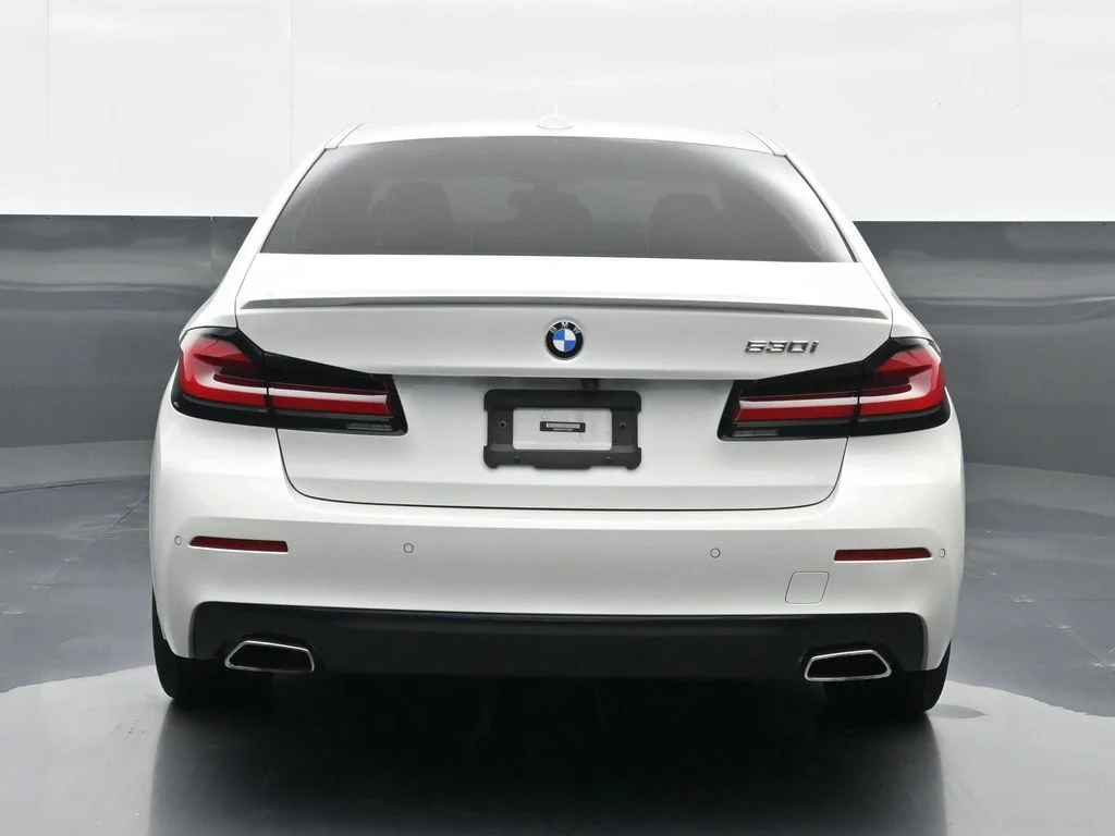 Used 2023 White BMW 530i image 7