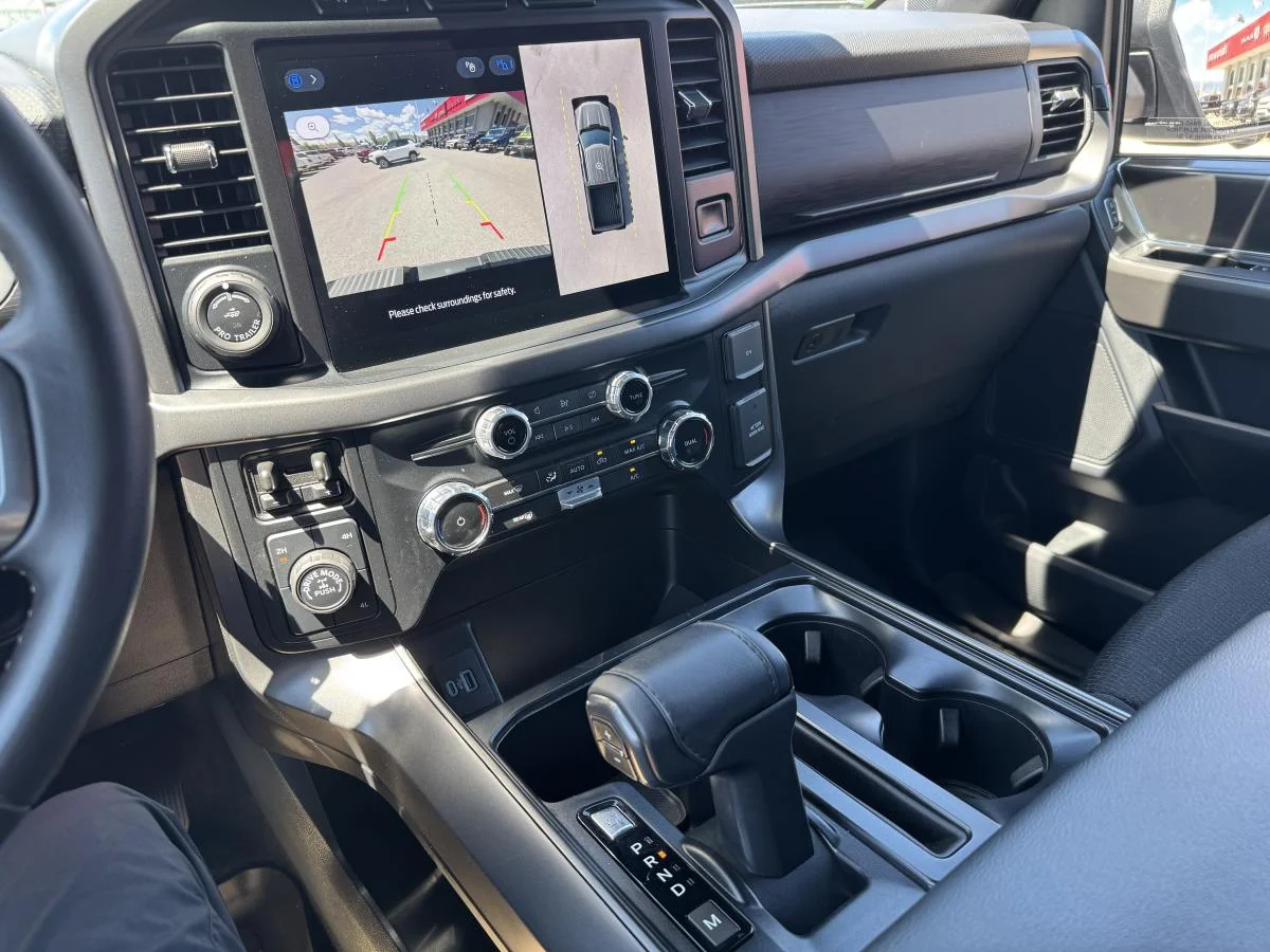 Used 2024 White Ford XLT image 19