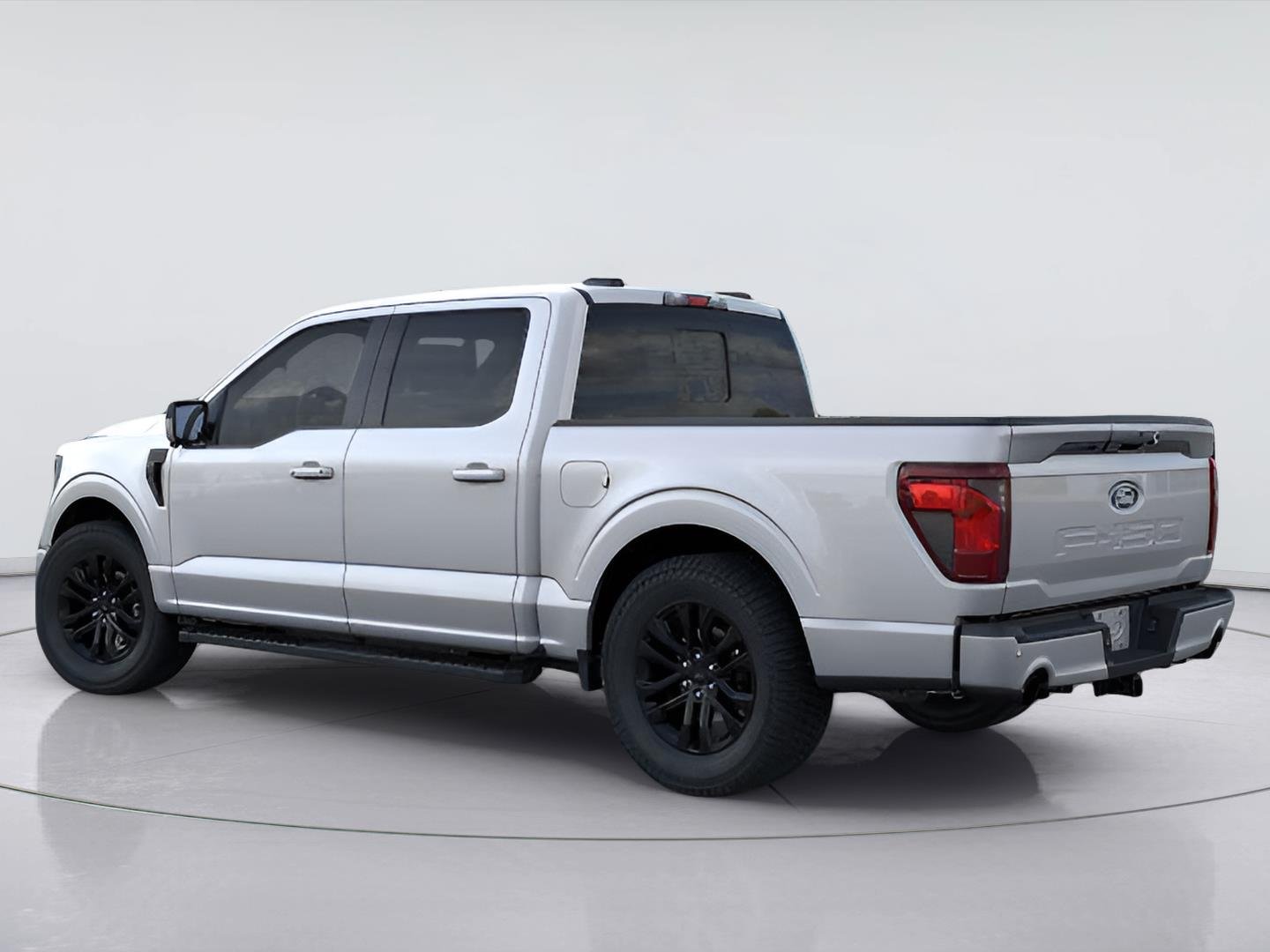 New 2026 Iconic Silver Metallic Ford XLT image 4
