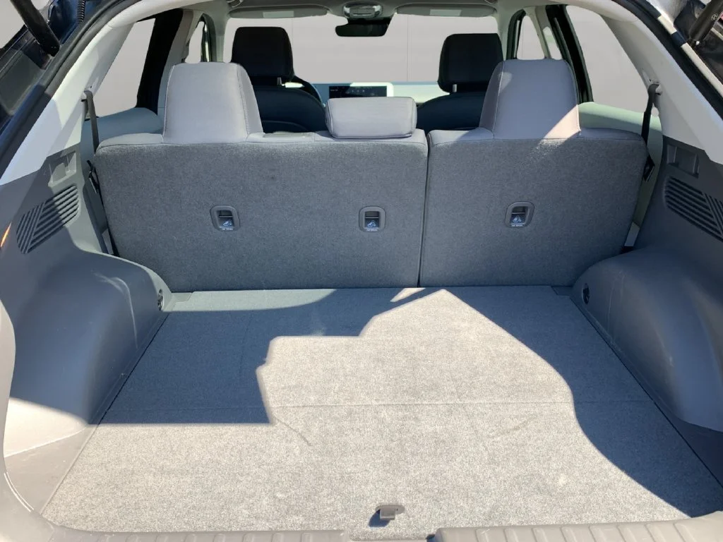 Certified Used 2024 Abyss Black Hyundai SEL image 10