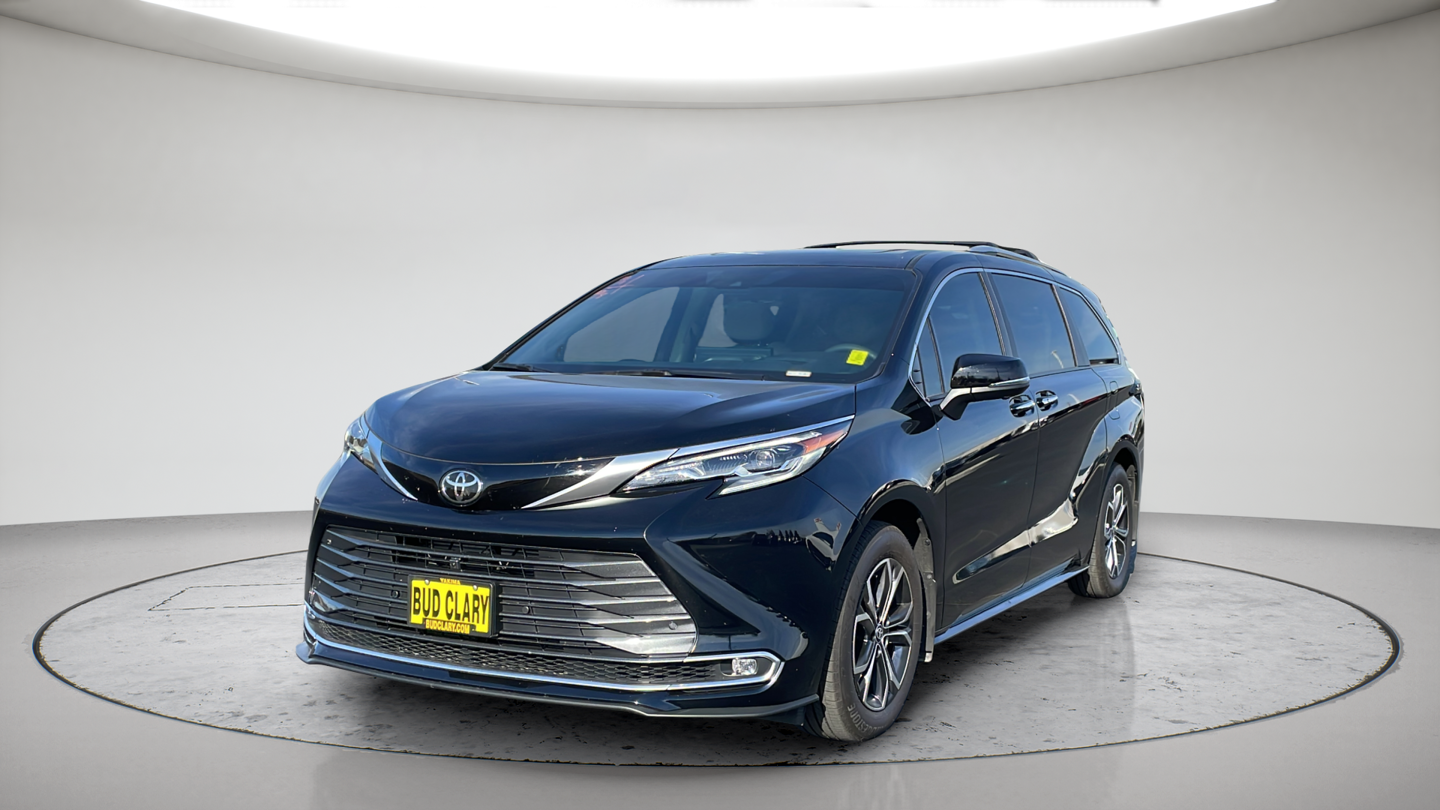2026 Toyota Sienna Platinum