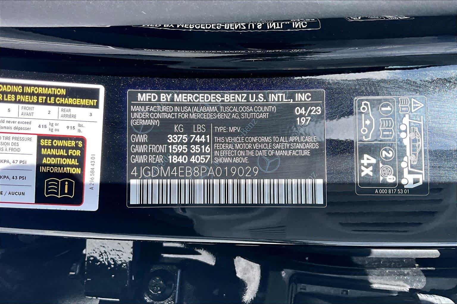 Used 2023 Obsidian Black Metallic Mercedes-Benz EQS 580 image 31
