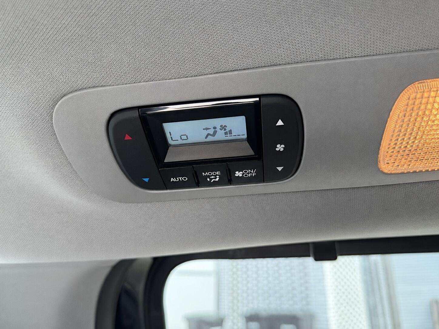 Used 2023 Crystal Black Pearl Honda Touring image 18
