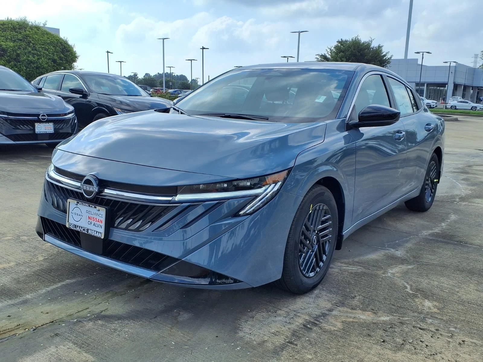 New 2026 Atlantic Gray Metallic Nissan SV image 3