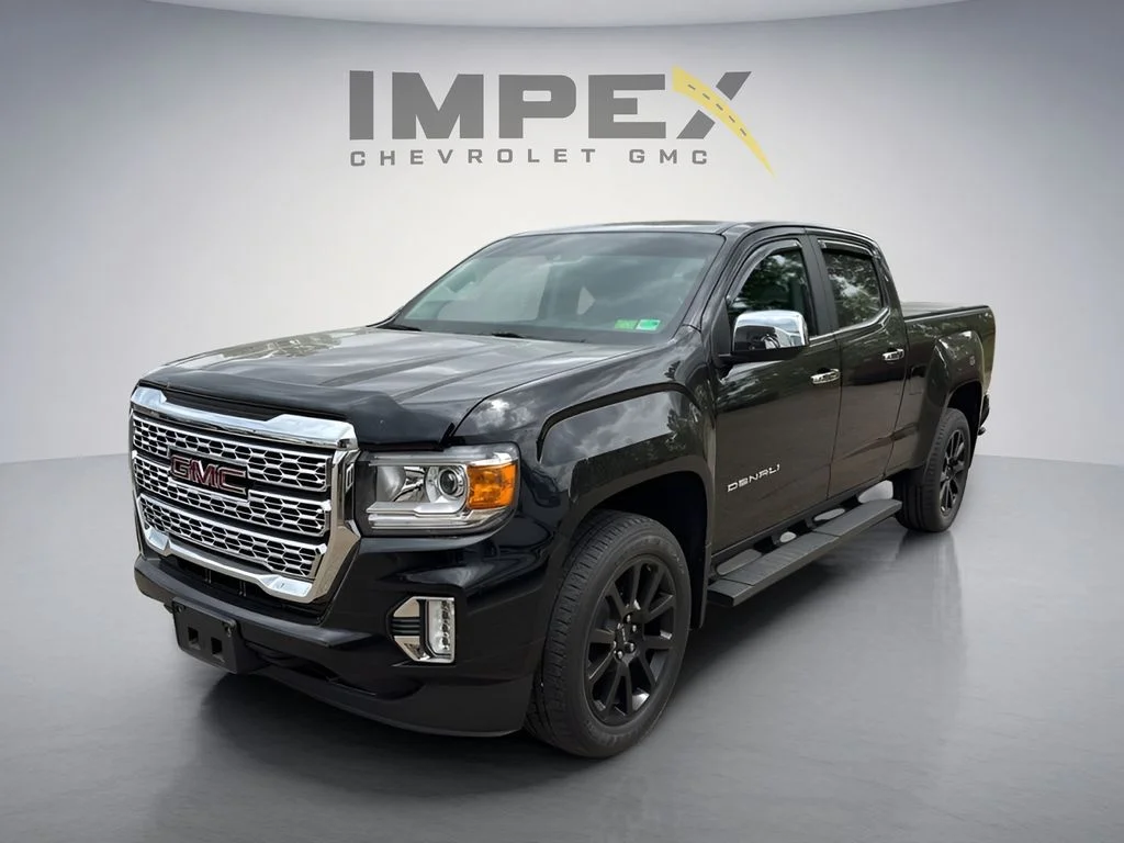 Used 2022 Black GMC Denali image 1