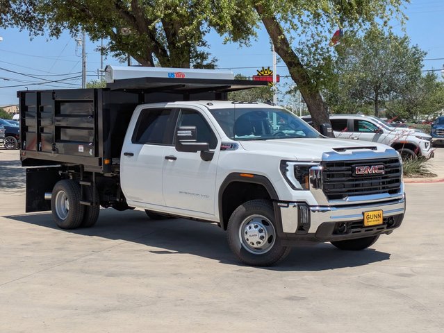 2025 GMC Sierra 3500 HD Chassis Cab Pro