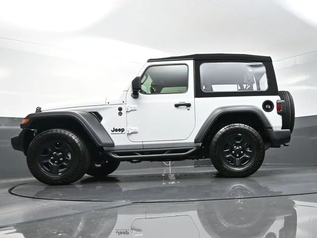 Used 2024 White Jeep Sport image 34
