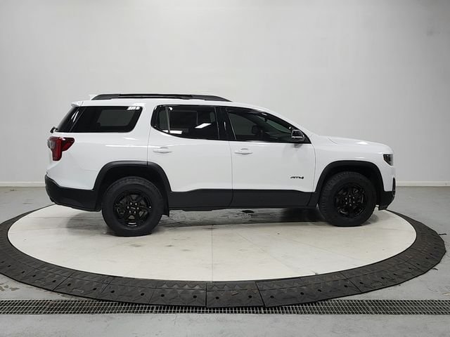 Used 2023 White GMC AT4 image 9