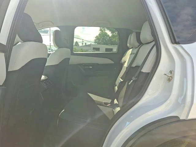 New 2026 White Mazda 2.5 S Select image 5