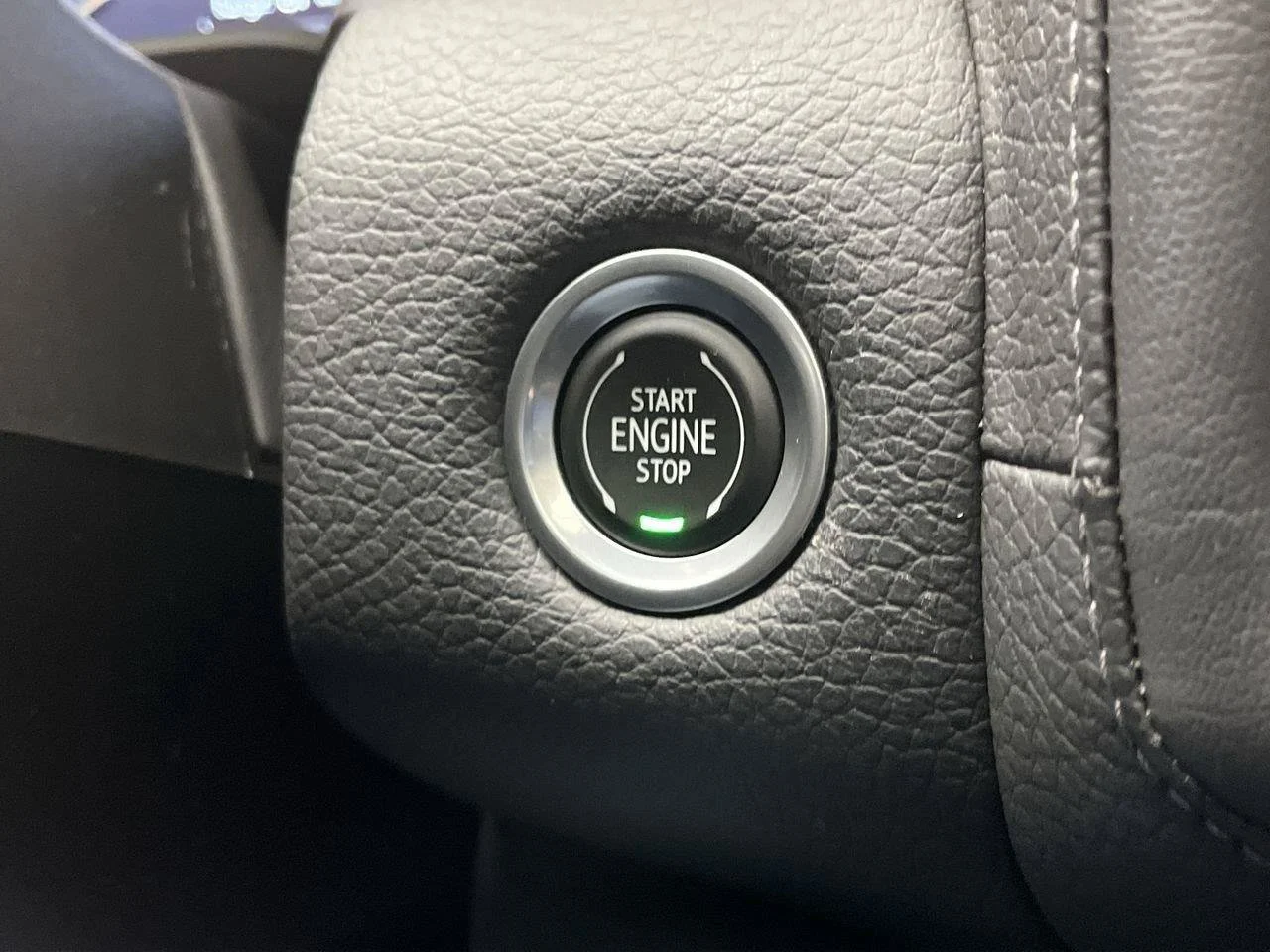 2023 GMC Yukon Denali - Photo 21