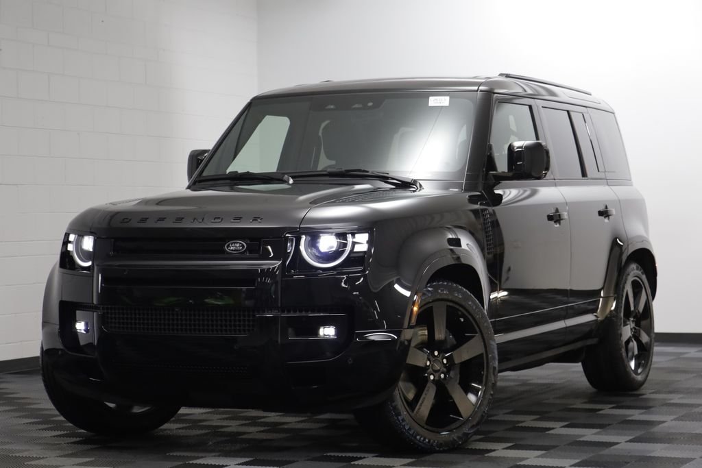 2026 Land Rover Defender 110 X-Dynamic SE P400's photo