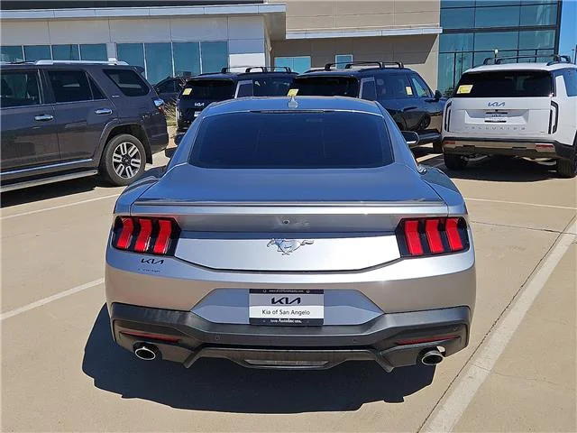 Used 2024 Iconic Silver Metallic Ford EcoBoost Premium Fastback image 4