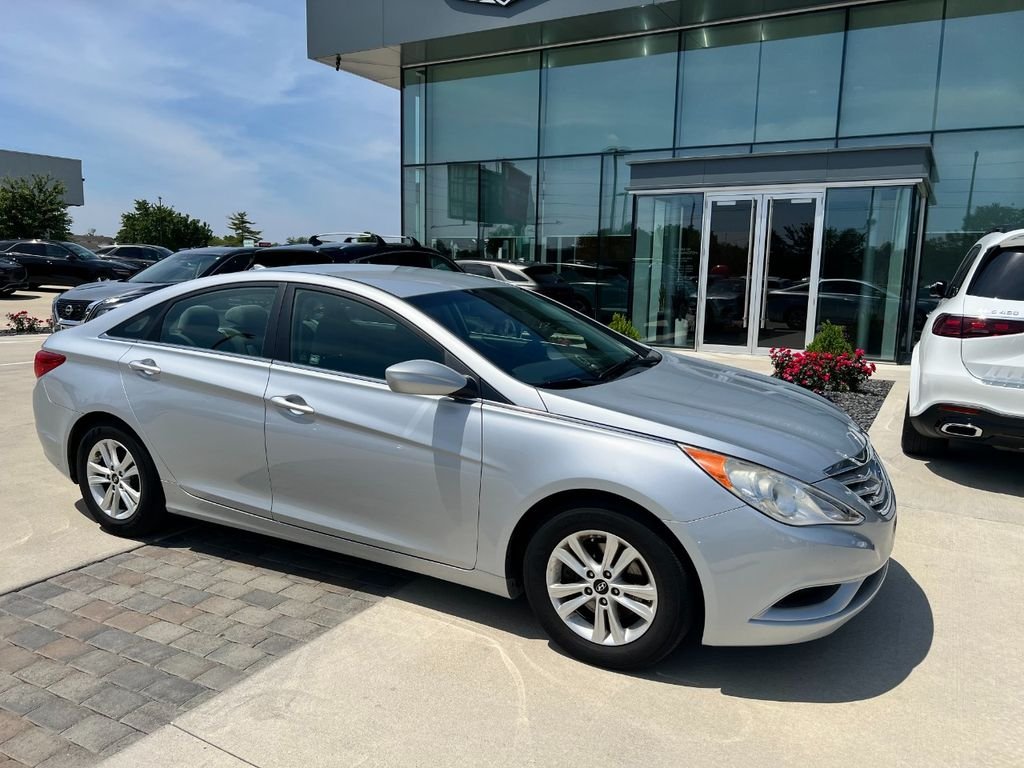 2012 Hyundai Sonata GLS I4 A/T PZEV's photo