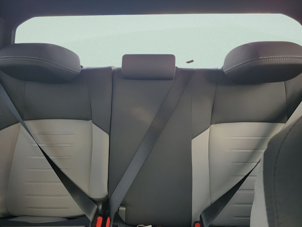 2025 Toyota Tacoma TRD Off Road - Photo 13