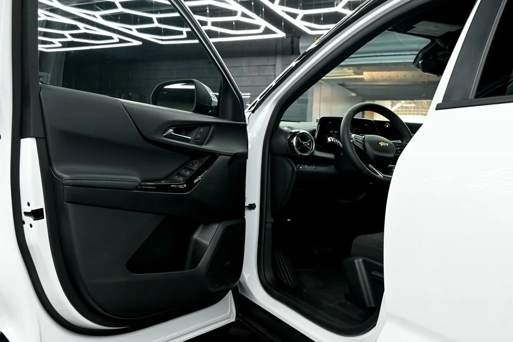 New 2026 Summit White Chevrolet LT image 16