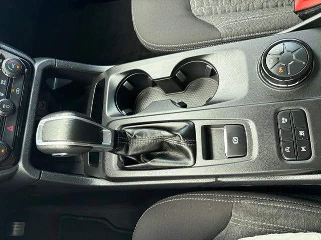 Used 2024 Gray Ford XLT image 18