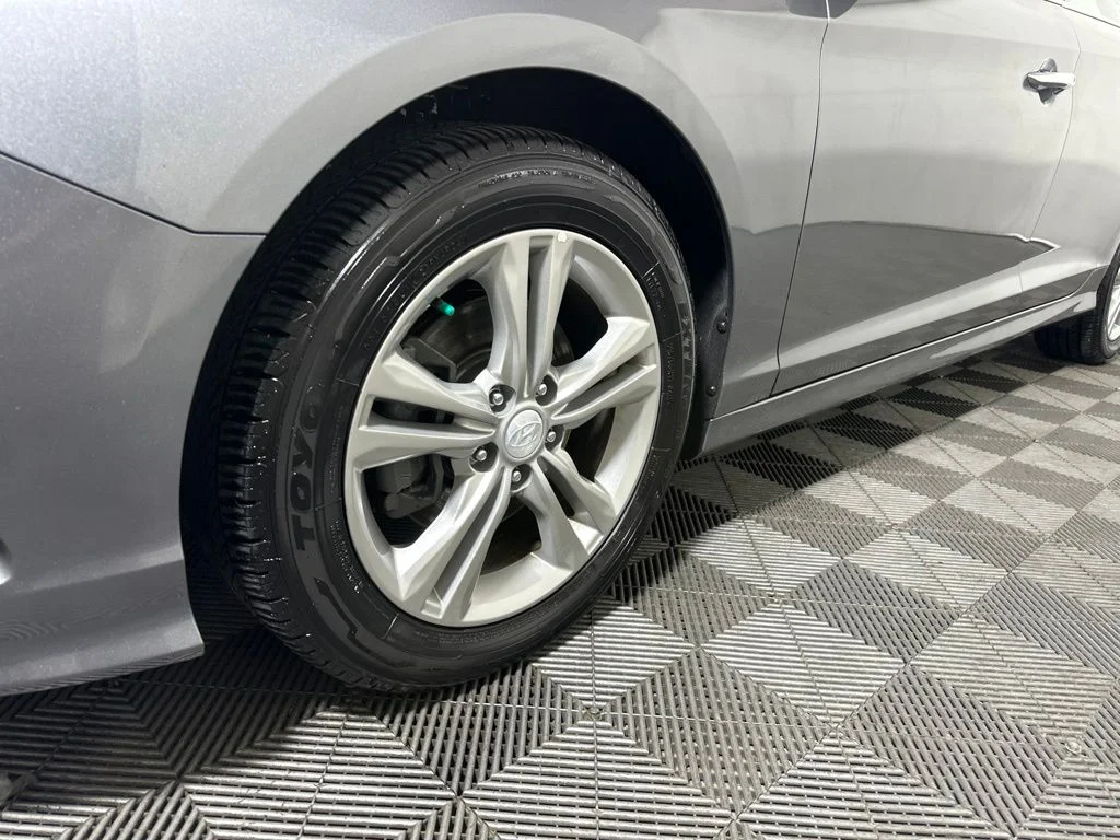 Used 2019 Machine Gray Hyundai SEL image 26