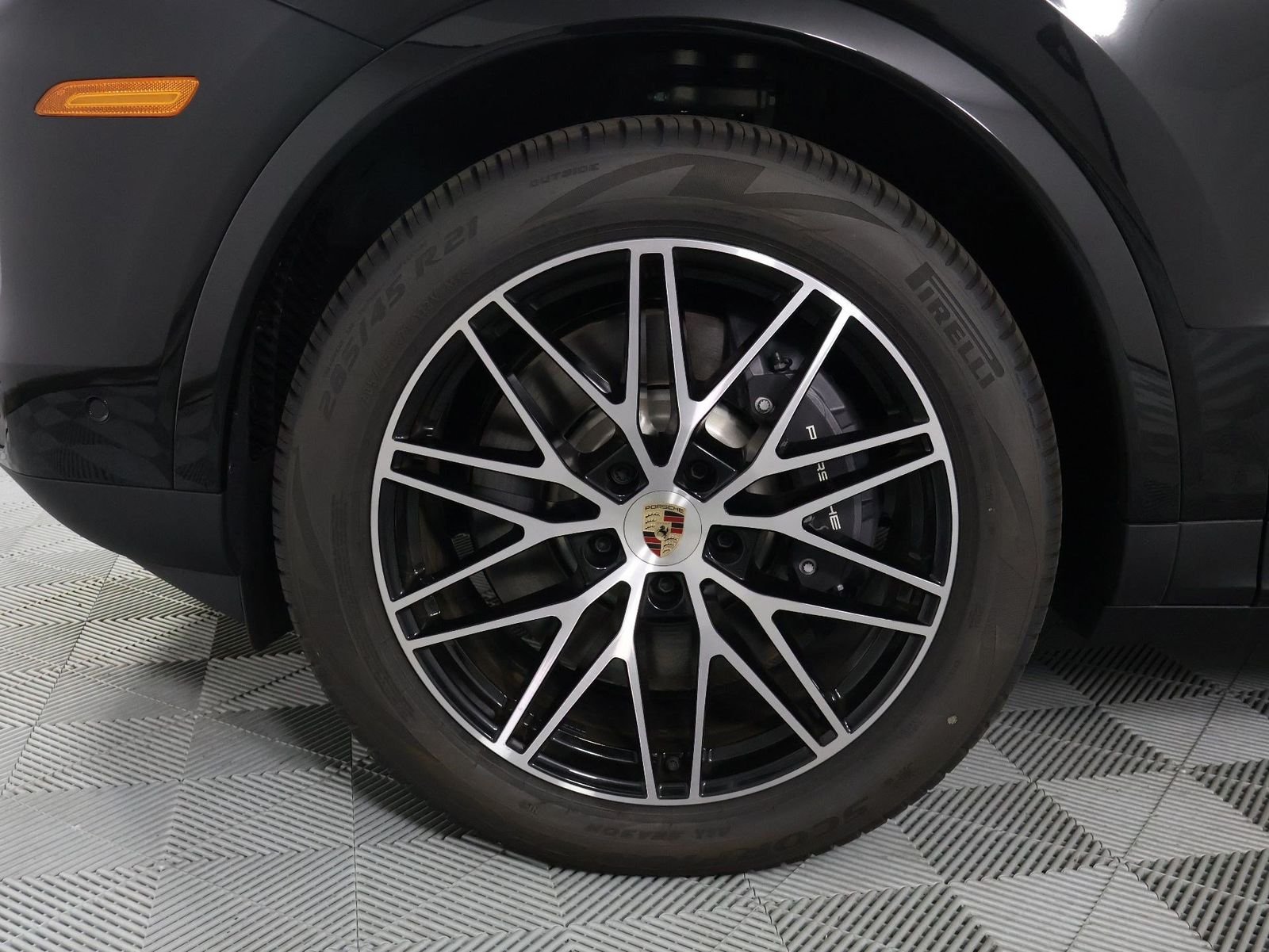 2026 Porsche Cayenne E-Hybrid - Photo 18