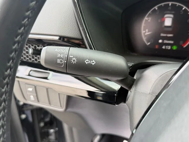 Used 2024 Gray Honda EX-L image 24