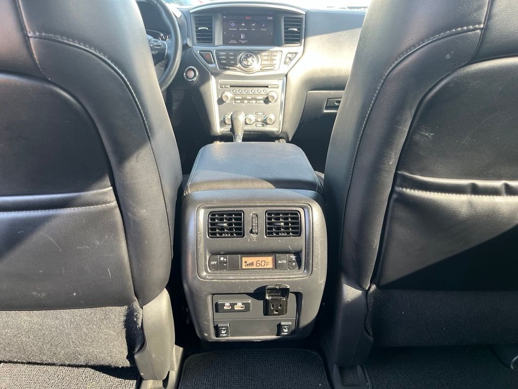 Used 2020 Brilliant Silver Metallic Nissan SL image 30