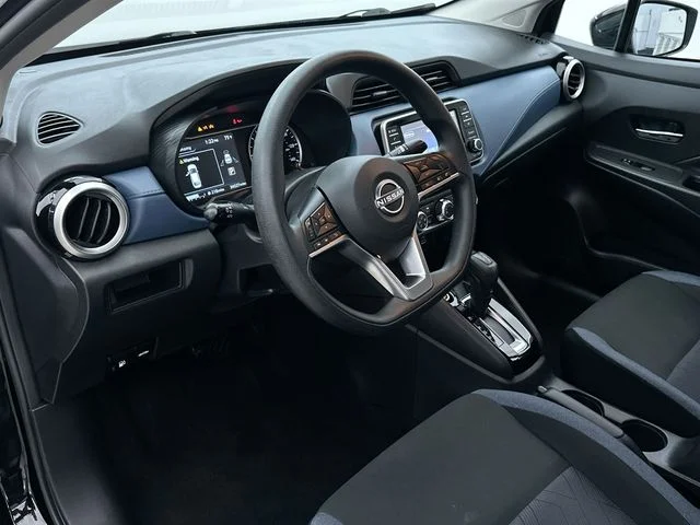Used 2025 Black Nissan 1.6 SV image 7