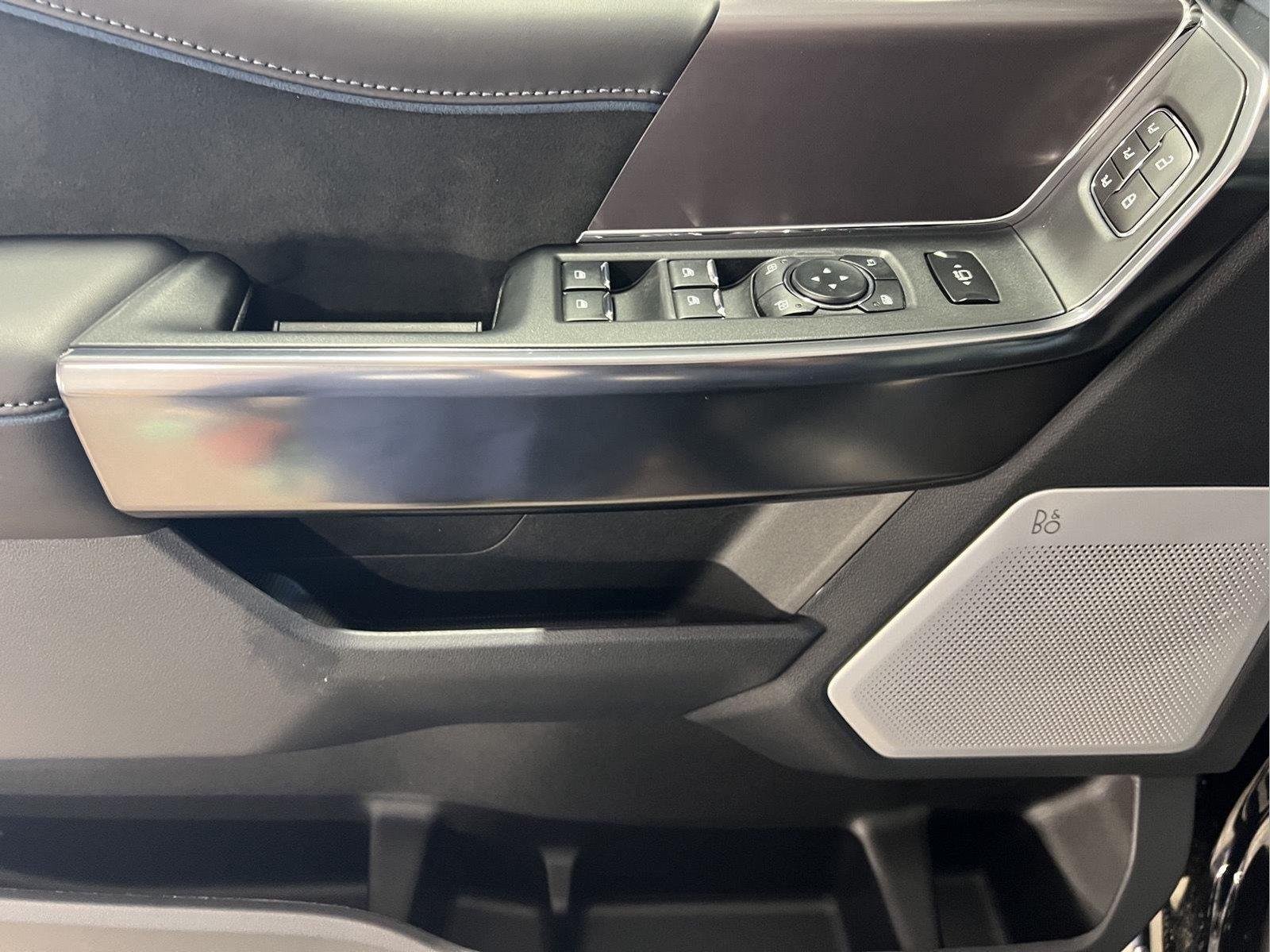 New 2026 Agate Black Metallic Ford F-350® Platinum® image 14
