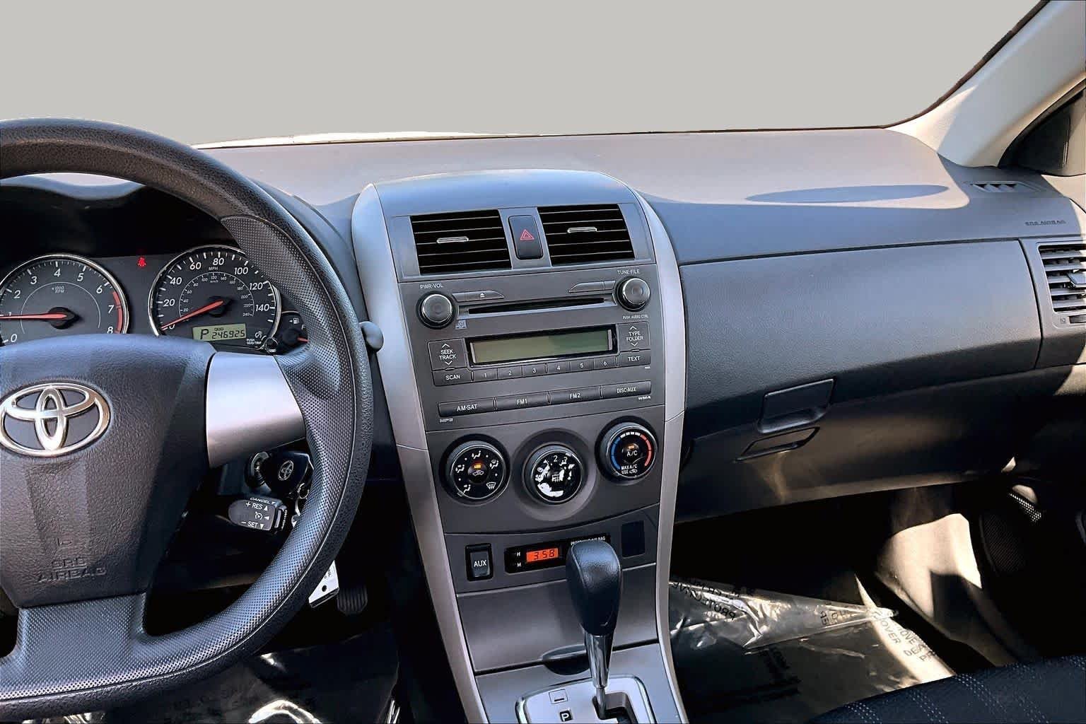 Used 2011 Nautical Blue Metallic Toyota LE image 6