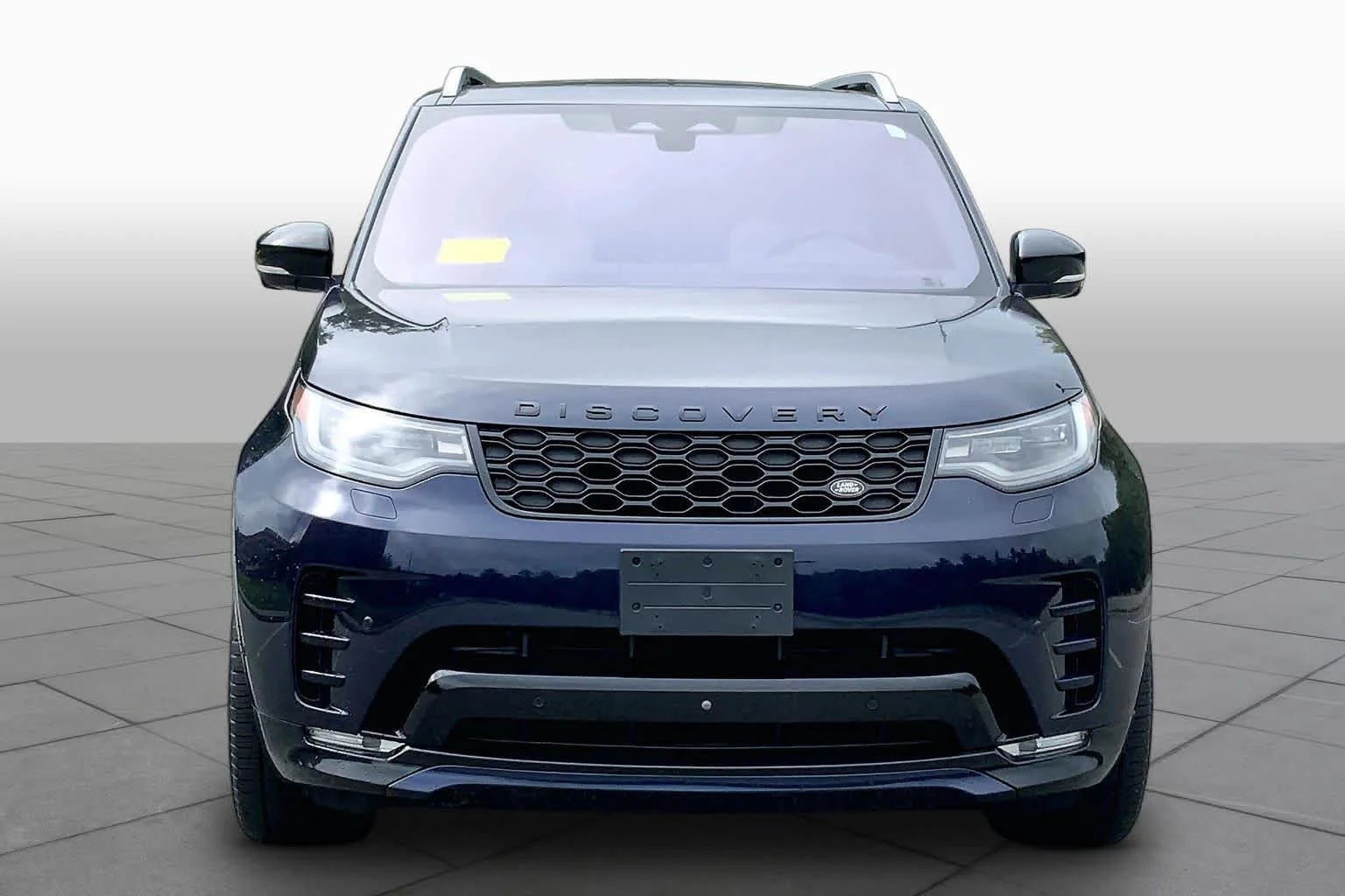 Used 2021 Portofino Blue Metallic Land Rover S R-Dynamic image 4