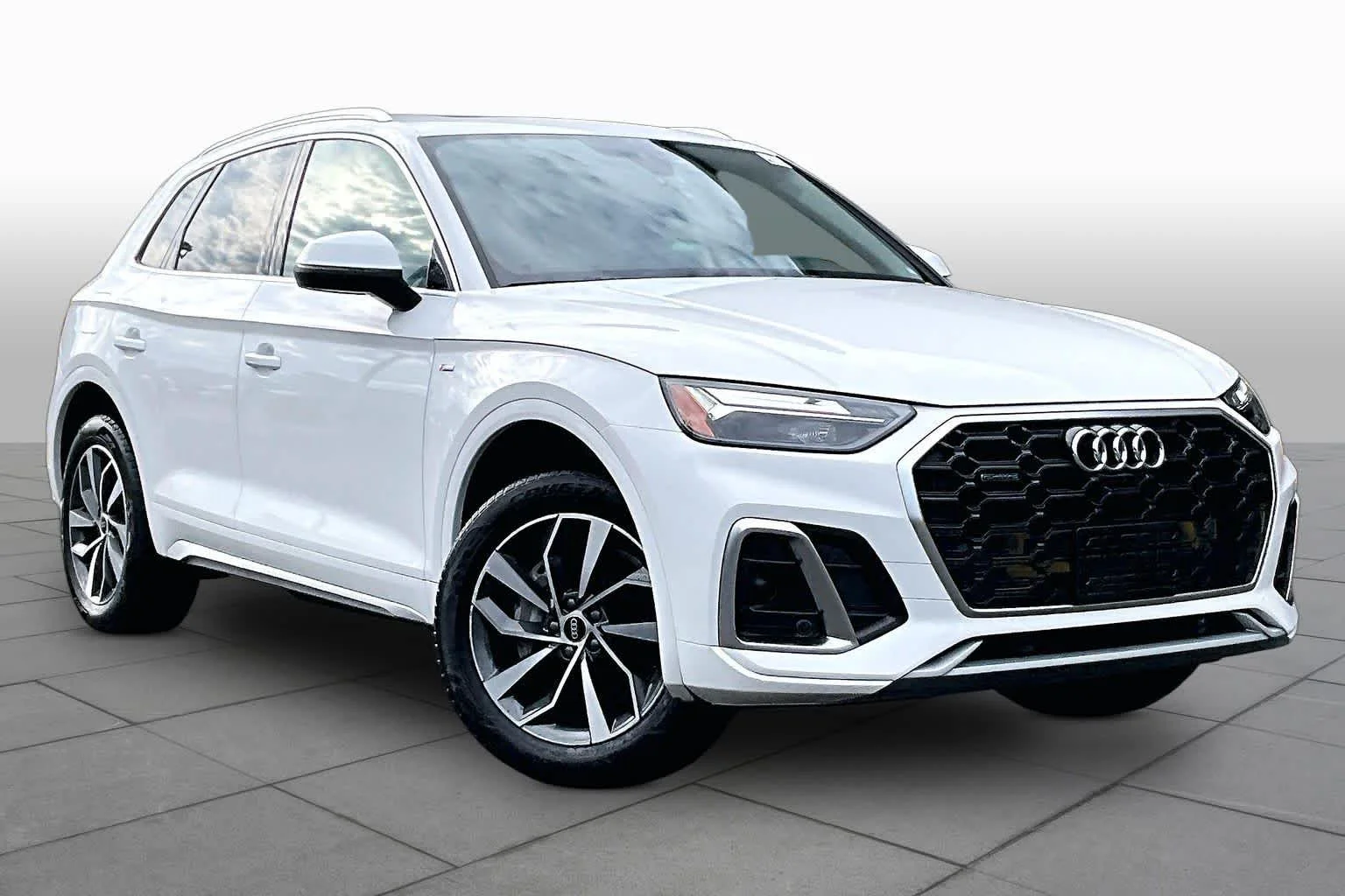 Certified Used 2023 Ibis White Audi S line Premium Plus image 3