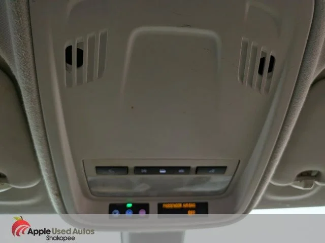 Used 2018 White Chevrolet LT image 23