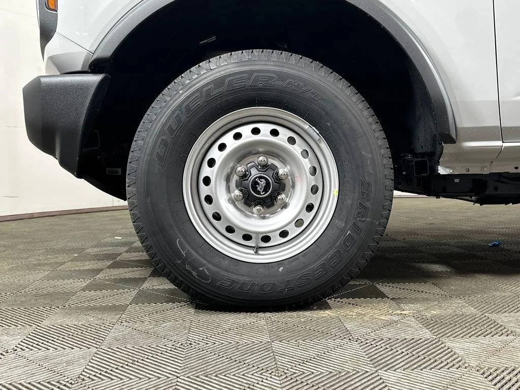 2026 Ford Bronco 2-Door Base - Photo 6