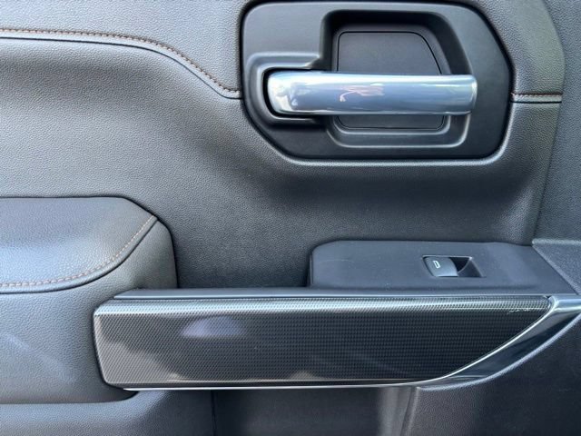 Used 2021 ONYX BLACK GMC AT4 image 16