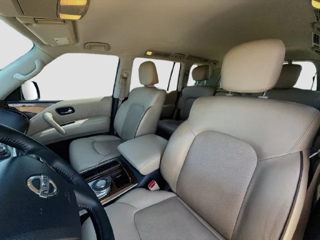 Used 2017 White Nissan SL image 21
